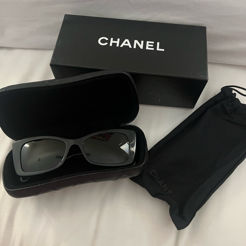 CHANEL SUNGLASSES